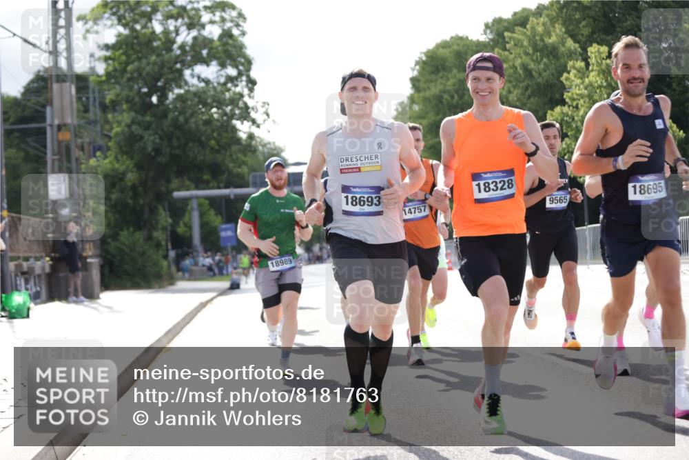 29.06.2025 - hella hamburg halbmarathon Jannik Wohlers http://msf.ph/oto/8181763 29.06.2025 09:42:49 Lombardsbrücke 1271, 4338, 5301, 9097, 9385, 9565, 9767, 10867, 11994, 12341, 13374, 14728, 14757, 15483, 15671, 18037, 18328, 18693, 18695, 18989 meine-sportfotos.de