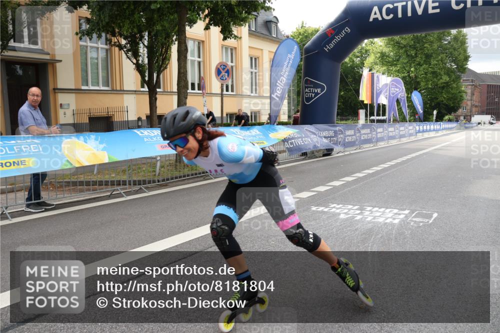 29.06.2025 - hella hamburg halbmarathon Strokosch-Dieckow http://msf.ph/oto/8181804 29.06.2025 09:22:54 Ziel 20439 meine-sportfotos.de