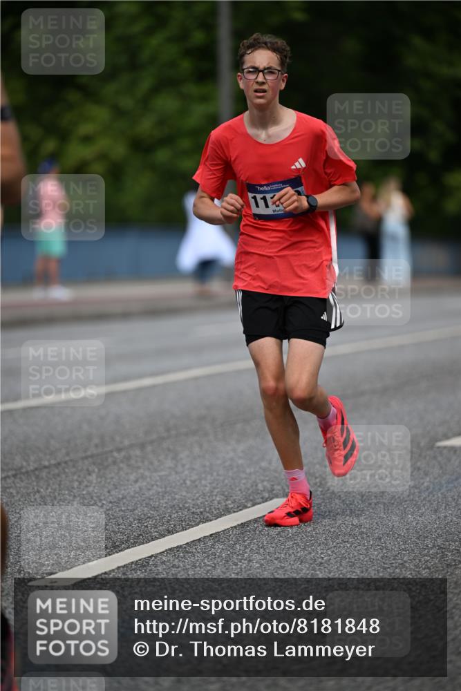 29.06.2025 - hella hamburg halbmarathon Dr. Thomas Lammeyer http://msf.ph/oto/8181848 29.06.2025 09:47:18 Kennedybrücke 1122, 1953, 3189, 3379, 5308, 5344, 7231, 7793, 8975, 9079, 10106, 10173, 11150 meine-sportfotos.de