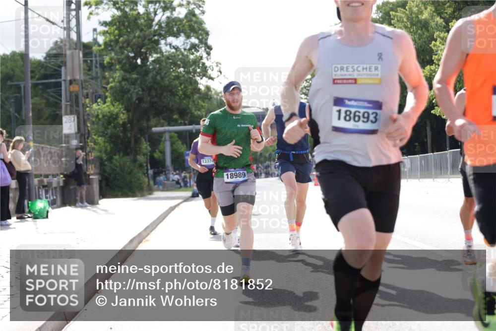 29.06.2025 - hella hamburg halbmarathon Jannik Wohlers http://msf.ph/oto/8181852 29.06.2025 09:42:49 Lombardsbrücke 1271, 4338, 5301, 9097, 9385, 9565, 9767, 10867, 11994, 12341, 13374, 14728, 14757, 15483, 15671, 18037, 18328, 18693, 18695, 18989 meine-sportfotos.de