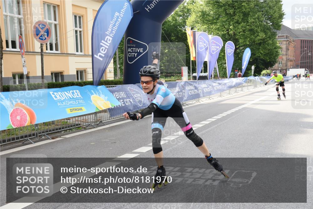 29.06.2025 - hella hamburg halbmarathon Strokosch-Dieckow http://msf.ph/oto/8181970 29.06.2025 09:23:19 Ziel 20395, 20429 meine-sportfotos.de