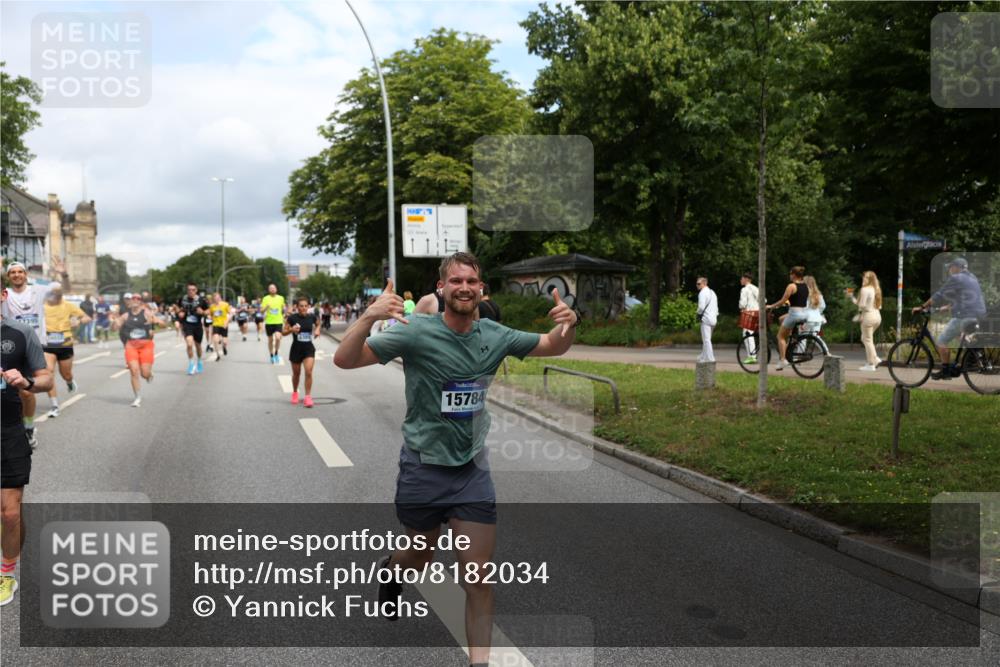 29.06.2025 - hella hamburg halbmarathon Yannick Fuchs http://msf.ph/oto/8182034 29.06.2025 10:43:10 20KM 1094, 1163, 1176, 1381, 1452, 1892, 2260, 3985, 4183, 4185, 4847, 4890, 5705, 6389, 7067, 8302, 8821, 8889, 9213, 9348, 9649, 9661, 9770, 10053, 10184, 10859, 10860, 11451, 11579, 11679, 11779, 12094, 12421, 12533, 12534, 12690, 13009, 13183, 13269, 13450, 13962, 14033, 14511, 15384, 15784, 15857, 15894, 16369, 16592, 16627, 17173, 17395, 17632, 17745, 17855, 17982, 18598, 18873, 18887 meine-sportfotos.de