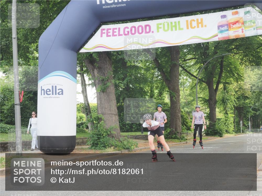 29.06.2025 - hella hamburg halbmarathon KatJ http://msf.ph/oto/8182061 29.06.2025 09:23:36 Zwischen KM18-KM19  meine-sportfotos.de