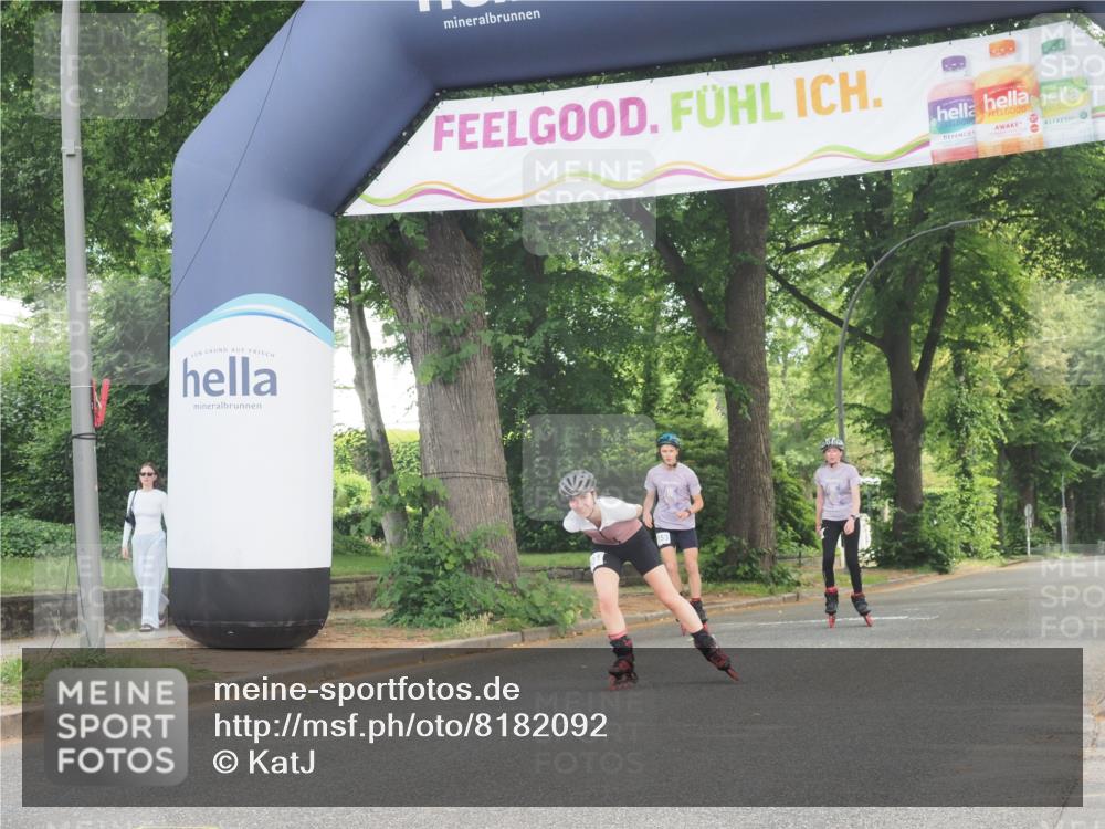 29.06.2025 - hella hamburg halbmarathon KatJ http://msf.ph/oto/8182092 29.06.2025 09:23:36 Zwischen KM18-KM19  meine-sportfotos.de