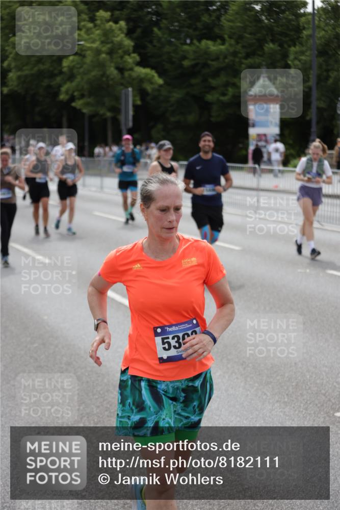 29.06.2025 - hella hamburg halbmarathon Jannik Wohlers http://msf.ph/oto/8182111 29.06.2025 11:10:28 Lombardsbrücke 1585, 1810, 2005, 2506, 2508, 4655, 4667, 4960, 4976, 5303, 6384, 8262, 9362, 9581, 10965, 11700, 11701, 11920, 12420, 12583, 13061, 13087, 13866, 13978, 14056, 14698, 15371, 15373, 15768, 15786, 15787, 15788, 15886, 16312, 16315, 17101, 17121, 17211, 18056, 18094, 18123, 18127, 18263, 18420, 18421, 18622, 18850 meine-sportfotos.de