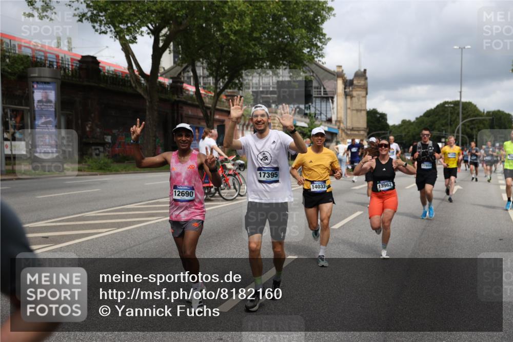 29.06.2025 - hella hamburg halbmarathon Yannick Fuchs http://msf.ph/oto/8182160 29.06.2025 10:43:11 20KM 1094, 1163, 1176, 1381, 1452, 1892, 2260, 3985, 4183, 4185, 4847, 4890, 5705, 6389, 7067, 8302, 8821, 9213, 9348, 9649, 9661, 9770, 10053, 10184, 10859, 10860, 11451, 11579, 11679, 11779, 12094, 12421, 12533, 12534, 12690, 13009, 13183, 13269, 13450, 13962, 14033, 14511, 15384, 15784, 15857, 15894, 16369, 16592, 16627, 17173, 17395, 17632, 17745, 17855, 17982, 18598, 18873, 18887 meine-sportfotos.de