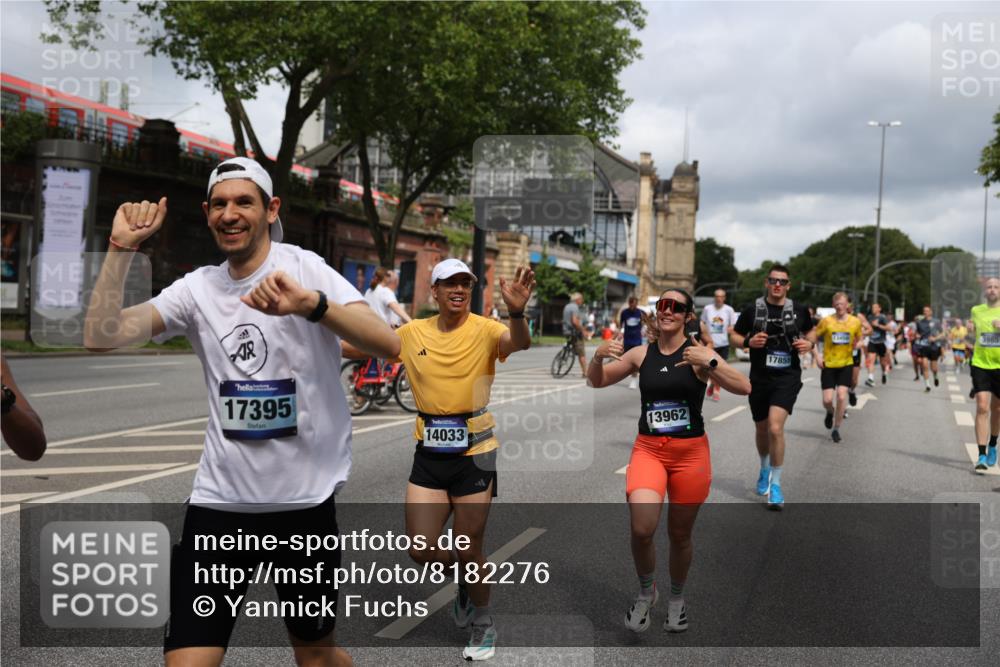 29.06.2025 - hella hamburg halbmarathon Yannick Fuchs http://msf.ph/oto/8182276 29.06.2025 10:43:12 20KM 1094, 1381, 1452, 1892, 2260, 3985, 4183, 4185, 4847, 4890, 5705, 6389, 7067, 8302, 8821, 9213, 9348, 9649, 9661, 9770, 10053, 10184, 10859, 10860, 11451, 11579, 11679, 11779, 12094, 12421, 12533, 12534, 12690, 13009, 13183, 13269, 13450, 13962, 14033, 15384, 15422, 15784, 15857, 15894, 16369, 16592, 16627, 17173, 17395, 17632, 17745, 17855, 17982, 18598, 18873, 18887 meine-sportfotos.de