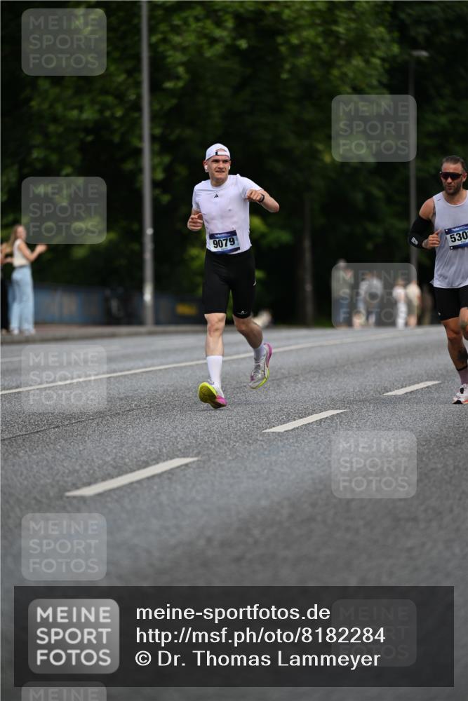 29.06.2025 - hella hamburg halbmarathon Dr. Thomas Lammeyer http://msf.ph/oto/8182284 29.06.2025 09:47:19 Kennedybrücke 1122, 1953, 3189, 3379, 5308, 5344, 7231, 7793, 8975, 9079, 10106, 10173, 11150 meine-sportfotos.de