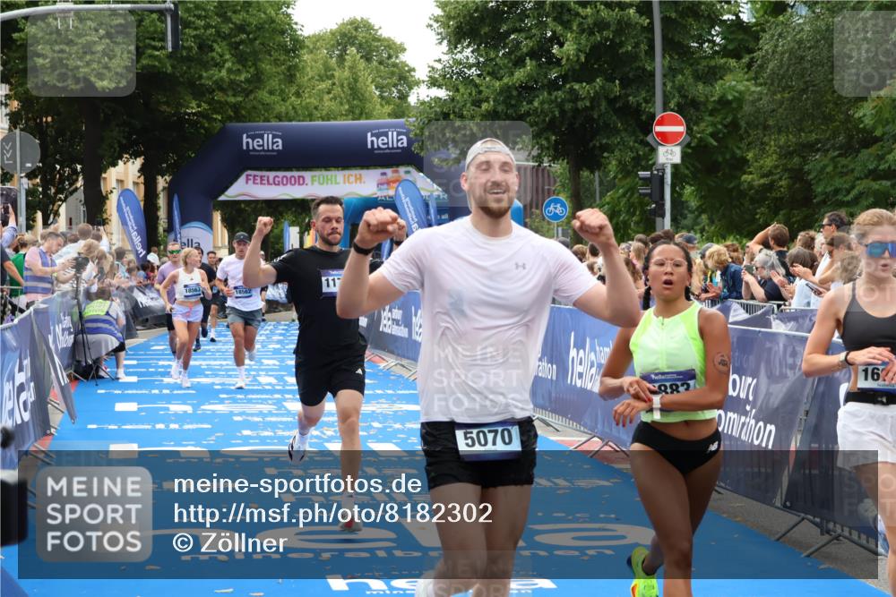 29.06.2025 - hella hamburg halbmarathon Zöllner http://msf.ph/oto/8182302 29.06.2025 10:32:34 Ziel 1707, 5070, 5746, 8883, 11745, 11877, 13199, 16957, 18135, 18562, 18563 meine-sportfotos.de
