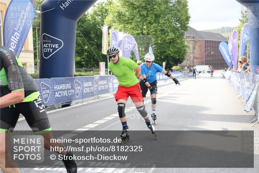 29.06.2025 - hella hamburg halbmarathon Strokosch-Dieckow http://msf.ph/oto/8182325 29.06.2025 09:23:37 Ziel 20071, 20160, 20165, 20166, 20284, 20373 meine-sportfotos.de