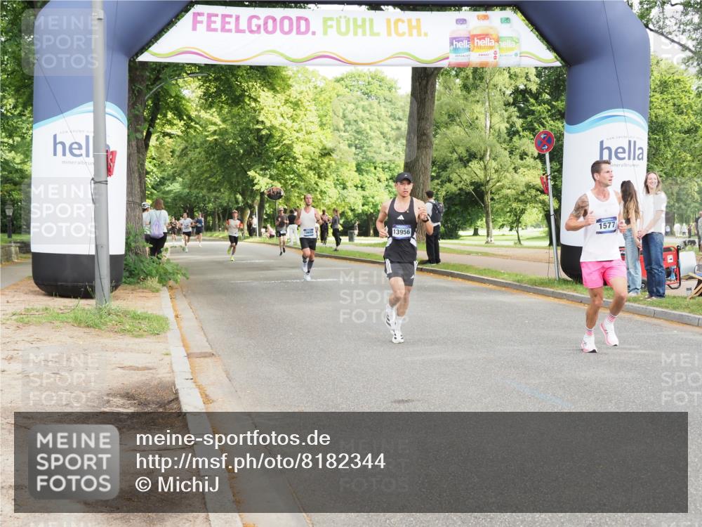 29.06.2025 - hella hamburg halbmarathon MichiJ http://msf.ph/oto/8182344 29.06.2025 10:17:31 Zwischen KM18-KM19 1577, 9804, 13941, 13956, 19114 meine-sportfotos.de