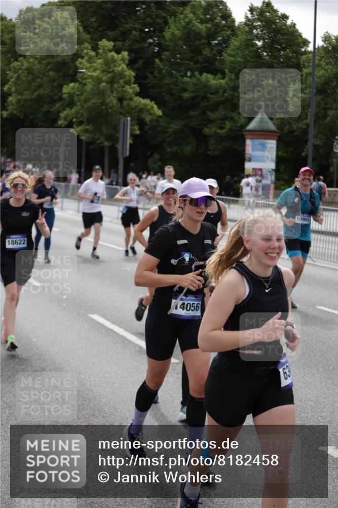 29.06.2025 - hella hamburg halbmarathon Jannik Wohlers http://msf.ph/oto/8182458 29.06.2025 11:10:32 Lombardsbrücke 1585, 1810, 2506, 2508, 4023, 4026, 4655, 4667, 5303, 6384, 6651, 8262, 8964, 9362, 9581, 10965, 12420, 12583, 13061, 13087, 13546, 13866, 13978, 14056, 14698, 15371, 15373, 15786, 15787, 15788, 15886, 16312, 17101, 17121, 18056, 18094, 18127, 18263, 18420, 18421, 18622 meine-sportfotos.de