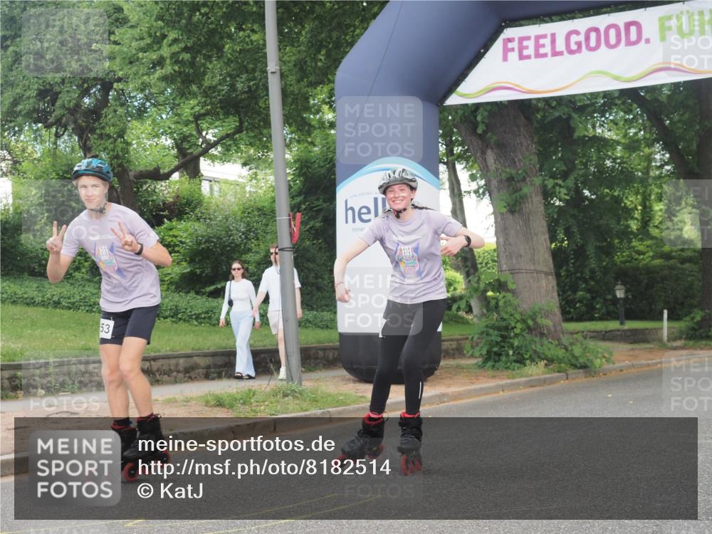 29.06.2025 - hella hamburg halbmarathon KatJ http://msf.ph/oto/8182514 29.06.2025 09:23:38 Zwischen KM18-KM19  meine-sportfotos.de