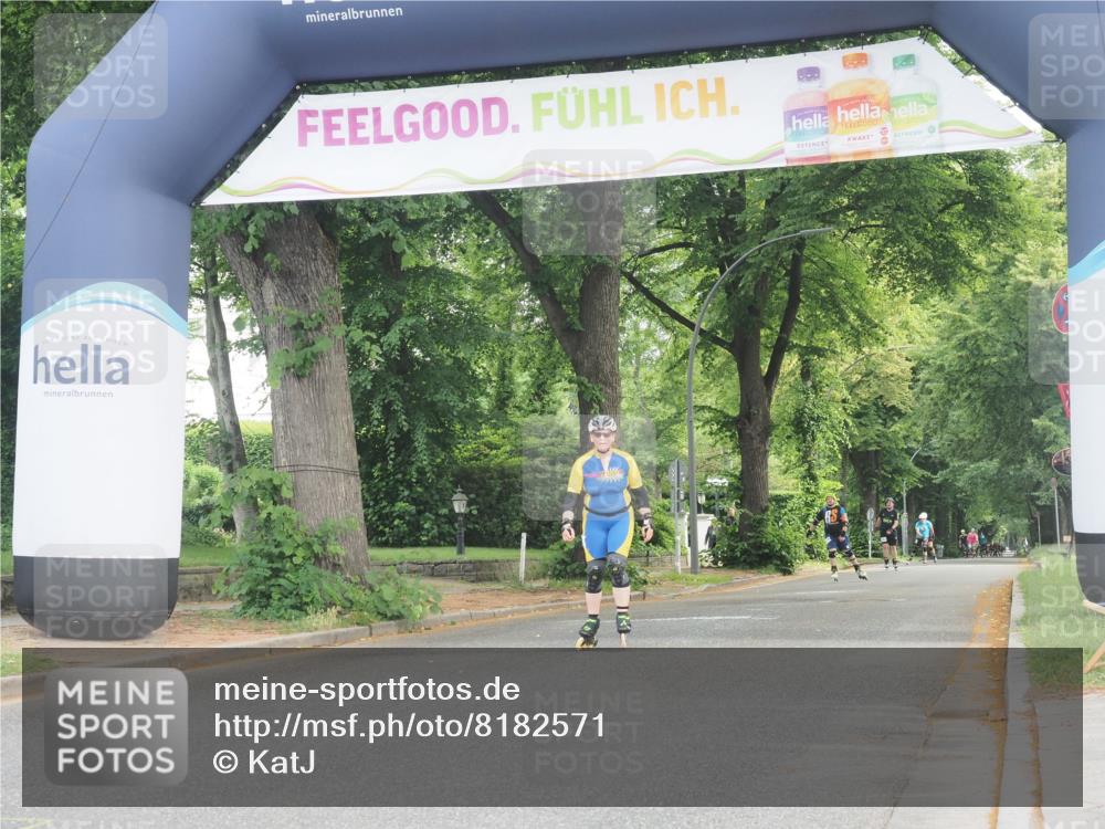 29.06.2025 - hella hamburg halbmarathon KatJ http://msf.ph/oto/8182571 29.06.2025 09:23:56 Zwischen KM18-KM19  meine-sportfotos.de