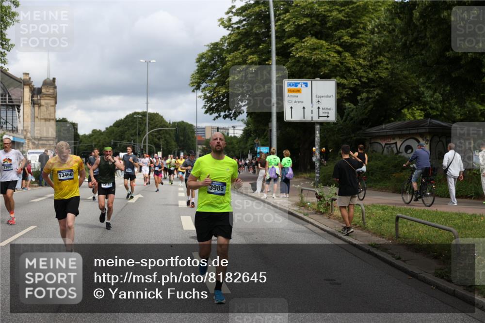 29.06.2025 - hella hamburg halbmarathon Yannick Fuchs http://msf.ph/oto/8182645 29.06.2025 10:43:14 20KM 1094, 1342, 1381, 1452, 1476, 1892, 2260, 3985, 4183, 4185, 4847, 4890, 5705, 6389, 7067, 8302, 8821, 9213, 9348, 9649, 9661, 10053, 10184, 10859, 10860, 11451, 11579, 11679, 11779, 12094, 12421, 12533, 12534, 12690, 13009, 13183, 13269, 13450, 13962, 14033, 15384, 15422, 15784, 15857, 15894, 16369, 16592, 16627, 17173, 17395, 17632, 17745, 17855, 17982, 18598, 18873, 18887 meine-sportfotos.de