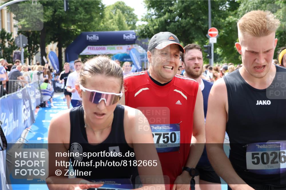29.06.2025 - hella hamburg halbmarathon Zöllner http://msf.ph/oto/8182665 29.06.2025 10:40:55 Ziel 1631, 1677, 6429, 7109, 7378, 9547, 9979, 10369, 10934, 11959, 12088, 12385, 13029, 14661, 18173 meine-sportfotos.de