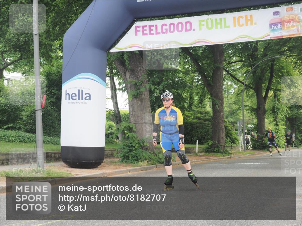 29.06.2025 - hella hamburg halbmarathon KatJ http://msf.ph/oto/8182707 29.06.2025 09:23:57 Zwischen KM18-KM19  meine-sportfotos.de