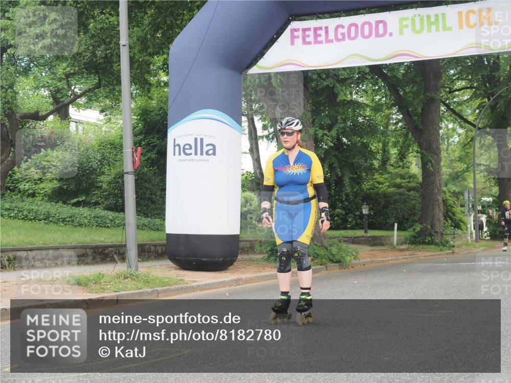 29.06.2025 - hella hamburg halbmarathon KatJ http://msf.ph/oto/8182780 29.06.2025 09:23:58 Zwischen KM18-KM19  meine-sportfotos.de