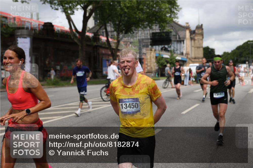 29.06.2025 - hella hamburg halbmarathon Yannick Fuchs http://msf.ph/oto/8182874 29.06.2025 10:43:16 20KM 1094, 1342, 1381, 1452, 1476, 2260, 2592, 2596, 3060, 3985, 4183, 4185, 4847, 4890, 5705, 6158, 6389, 7067, 8302, 8821, 9038, 9213, 9348, 9649, 9661, 10053, 10184, 10859, 10860, 11340, 11451, 11519, 11579, 11679, 11779, 12094, 12421, 12533, 12690, 13009, 13183, 13233, 13269, 13450, 13962, 14033, 15384, 15422, 15784, 15857, 15894, 16369, 16592, 16627, 17173, 17395, 17632, 17745, 17855, 17982, 18598, 18873, 18887 meine-sportfotos.de