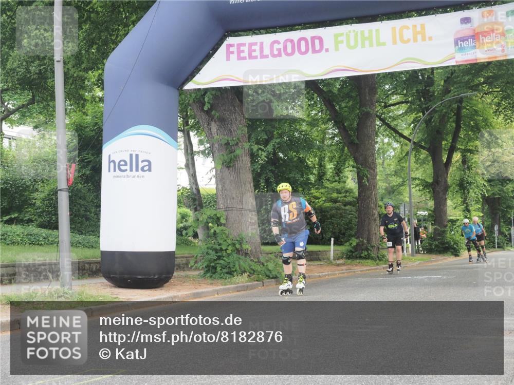 29.06.2025 - hella hamburg halbmarathon KatJ http://msf.ph/oto/8182876 29.06.2025 09:24:01 Zwischen KM18-KM19  meine-sportfotos.de
