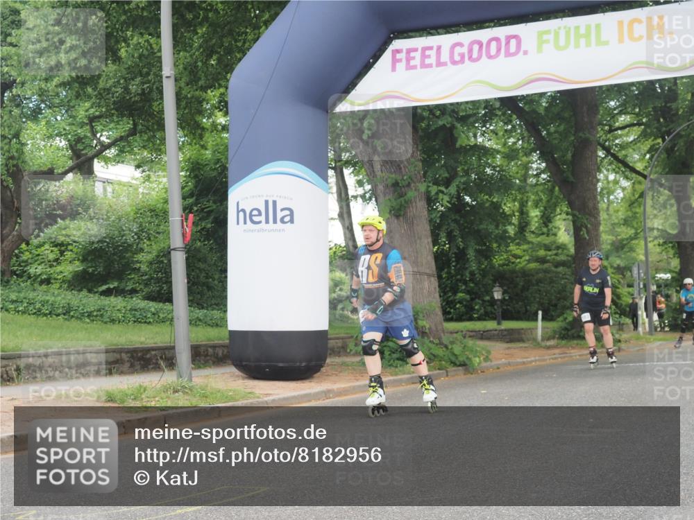 29.06.2025 - hella hamburg halbmarathon KatJ http://msf.ph/oto/8182956 29.06.2025 09:24:02 Zwischen KM18-KM19  meine-sportfotos.de