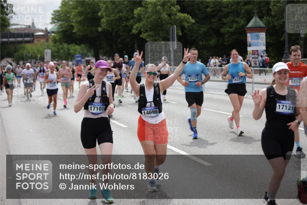 29.06.2025 - hella hamburg halbmarathon Jannik Wohlers http://msf.ph/oto/8183026 29.06.2025 11:10:37 Lombardsbrücke 1585, 1810, 4023, 4024, 4025, 4026, 4655, 4667, 5411, 6004, 6018, 6384, 6651, 6743, 7207, 8802, 8964, 9362, 9581, 10883, 10965, 12420, 12583, 13061, 13087, 13546, 13866, 14056, 14132, 14698, 15371, 15373, 15774, 15786, 15787, 15788, 15886, 16312, 17101, 17121, 17821, 18056, 18263, 18420, 18421, 18622 meine-sportfotos.de