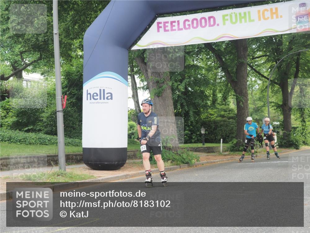 29.06.2025 - hella hamburg halbmarathon KatJ http://msf.ph/oto/8183102 29.06.2025 09:24:03 Zwischen KM18-KM19  meine-sportfotos.de