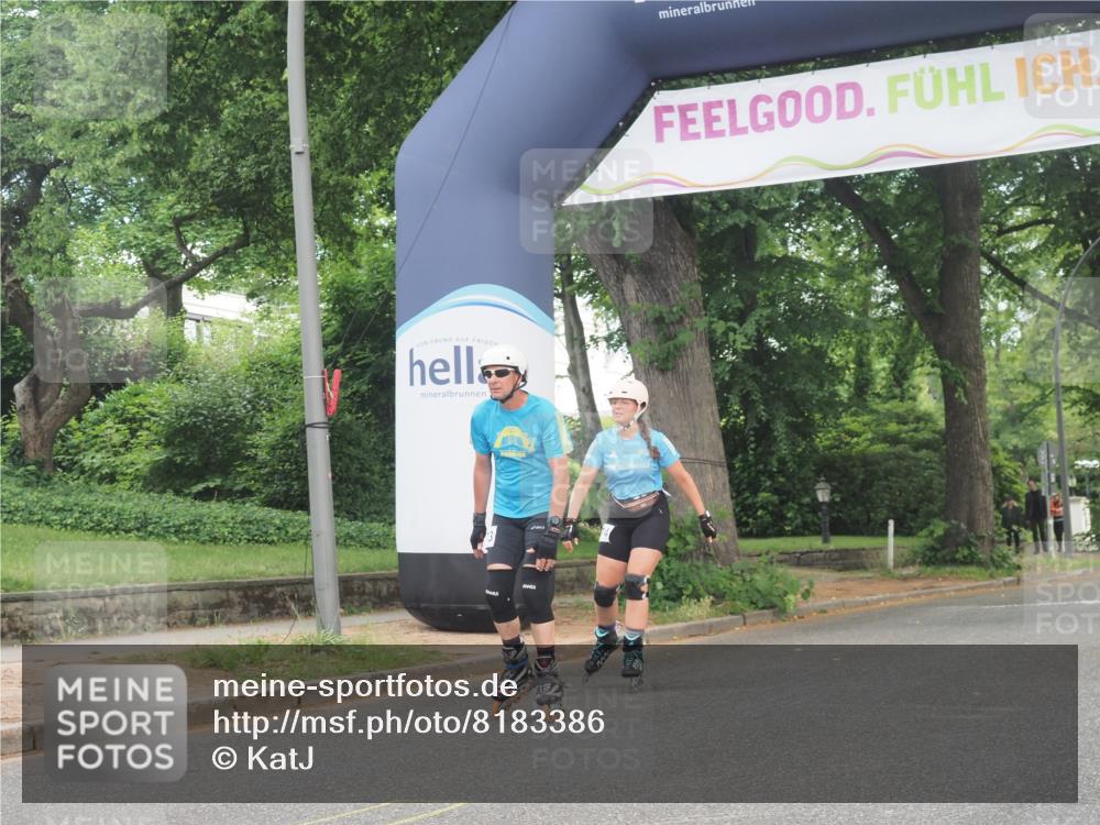 29.06.2025 - hella hamburg halbmarathon KatJ http://msf.ph/oto/8183386 29.06.2025 09:24:05 Zwischen KM18-KM19  meine-sportfotos.de