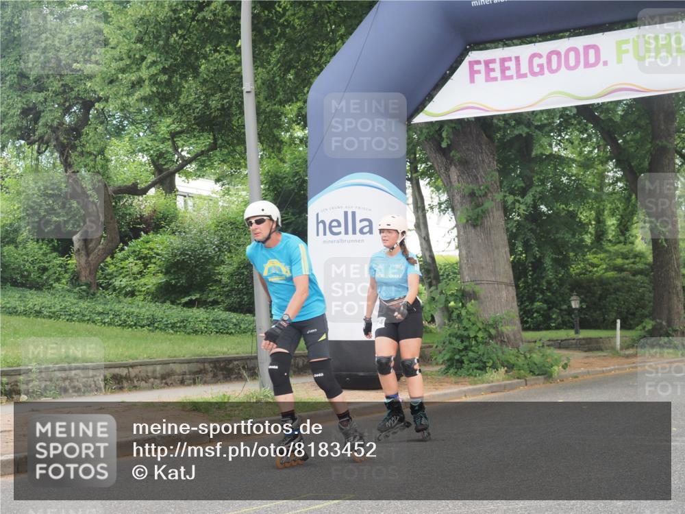 29.06.2025 - hella hamburg halbmarathon KatJ http://msf.ph/oto/8183452 29.06.2025 09:24:06 Zwischen KM18-KM19  meine-sportfotos.de