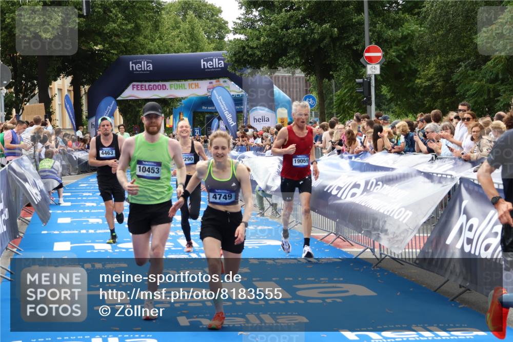29.06.2025 - hella hamburg halbmarathon Zöllner http://msf.ph/oto/8183555 29.06.2025 10:33:00 Ziel 4463, 4749, 6358, 10453, 11169, 12290, 18679, 19059 meine-sportfotos.de