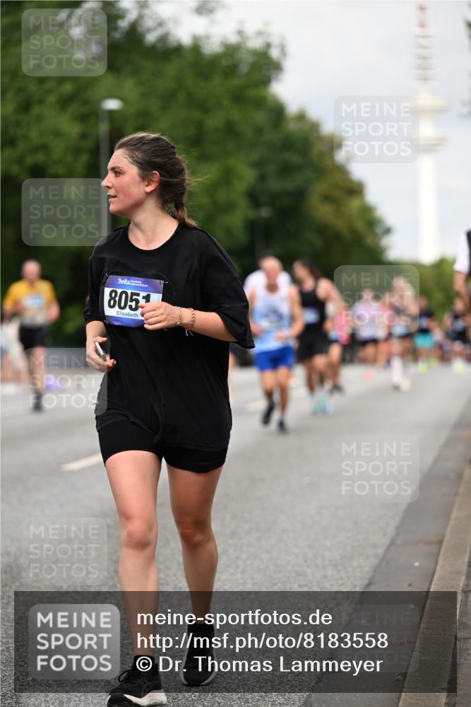 29.06.2025 - hella hamburg halbmarathon Dr. Thomas Lammeyer http://msf.ph/oto/8183558 29.06.2025 10:10:42 Kennedybrücke 1766, 1936, 1981, 4550, 4666, 5431, 5951, 6572, 8051, 8960, 10297, 10736, 10886 meine-sportfotos.de