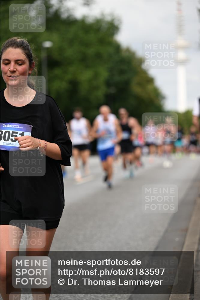 29.06.2025 - hella hamburg halbmarathon Dr. Thomas Lammeyer http://msf.ph/oto/8183597 29.06.2025 10:10:42 Kennedybrücke 1766, 1936, 1981, 4550, 4666, 5431, 5951, 6572, 8051, 8960, 10297, 10736, 10886 meine-sportfotos.de