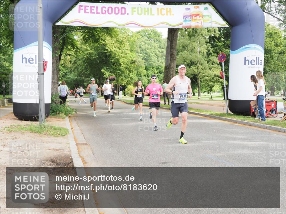 29.06.2025 - hella hamburg halbmarathon MichiJ http://msf.ph/oto/8183620 29.06.2025 10:17:52 Zwischen KM18-KM19 4678, 7651, 8731, 10106, 12529, 15576, 16377, 18567 meine-sportfotos.de