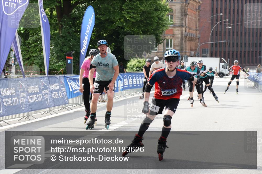 29.06.2025 - hella hamburg halbmarathon Strokosch-Dieckow http://msf.ph/oto/8183626 29.06.2025 09:24:12 Ziel 20003, 20041, 20051, 20084, 20109, 20110, 20149, 20205, 20206, 20216, 20336, 20391, 20522 meine-sportfotos.de