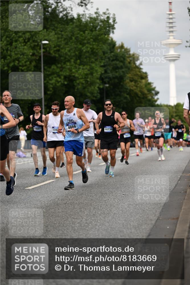 29.06.2025 - hella hamburg halbmarathon Dr. Thomas Lammeyer http://msf.ph/oto/8183669 29.06.2025 10:10:43 Kennedybrücke 1245, 1766, 1936, 1981, 4550, 4666, 5431, 5951, 6572, 8051, 8960, 10297, 10736, 10886 meine-sportfotos.de