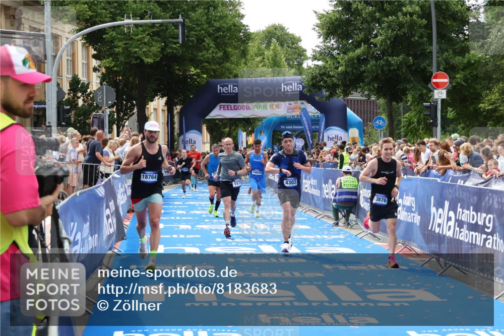 29.06.2025 - hella hamburg halbmarathon Zöllner http://msf.ph/oto/8183683 29.06.2025 10:41:25 Ziel 1570, 4303, 6771, 7432, 7774, 10783, 13876, 14555, 16816, 18412, 18509, 18573, 18764 meine-sportfotos.de