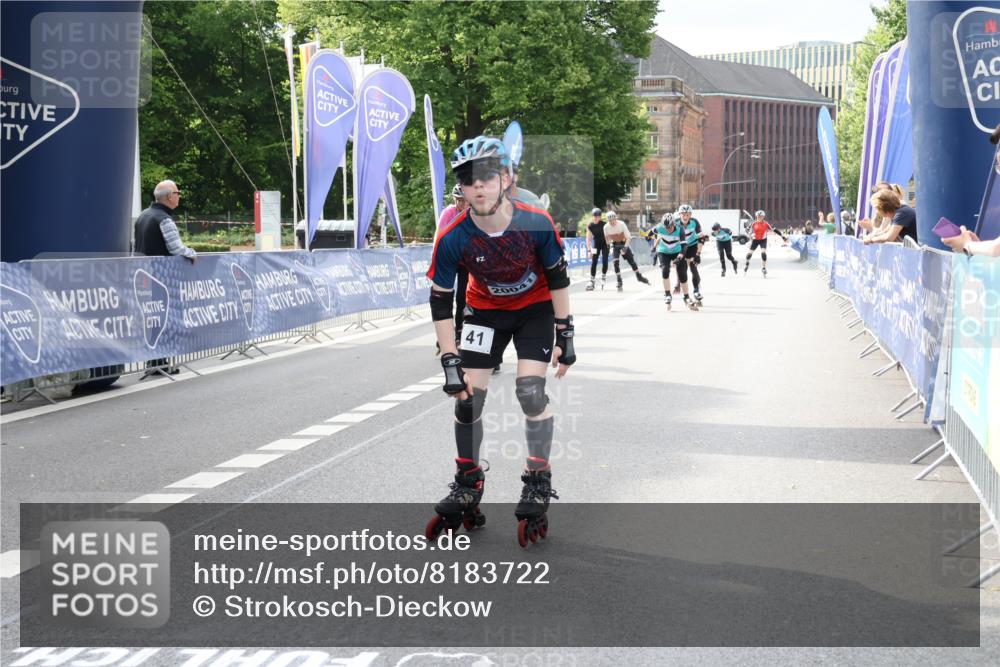 29.06.2025 - hella hamburg halbmarathon Strokosch-Dieckow http://msf.ph/oto/8183722 29.06.2025 09:24:13 Ziel 20003, 20041, 20051, 20084, 20109, 20110, 20149, 20205, 20206, 20216, 20336, 20391 meine-sportfotos.de