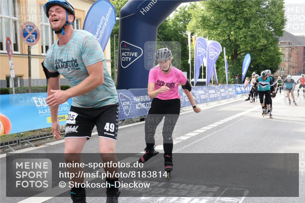 29.06.2025 - hella hamburg halbmarathon Strokosch-Dieckow http://msf.ph/oto/8183814 29.06.2025 09:24:15 Ziel 20003, 20051, 20084, 20109, 20110, 20149, 20205, 20206, 20216, 20336, 20391 meine-sportfotos.de