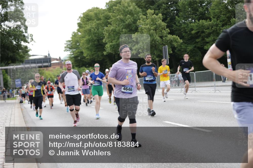 29.06.2025 - hella hamburg halbmarathon Jannik Wohlers http://msf.ph/oto/8183884 29.06.2025 10:23:21 Lombardsbrücke 1304, 1545, 2125, 2489, 4122, 4391, 4646, 4990, 5055, 5160, 5358, 5406, 6747, 8031, 8149, 8181, 8676, 9603, 9715, 10649, 11044, 11300, 11454, 11793, 13149, 14521, 15739, 15853, 16251, 16331, 17199, 17385, 17513, 18091, 18314, 18745, 18865, 18998, 19017 meine-sportfotos.de