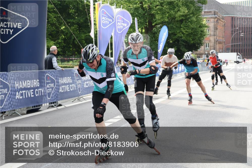 29.06.2025 - hella hamburg halbmarathon Strokosch-Dieckow http://msf.ph/oto/8183906 29.06.2025 09:24:17 Ziel 20003, 20051, 20084, 20109, 20110, 20149, 20216, 20336, 20391 meine-sportfotos.de