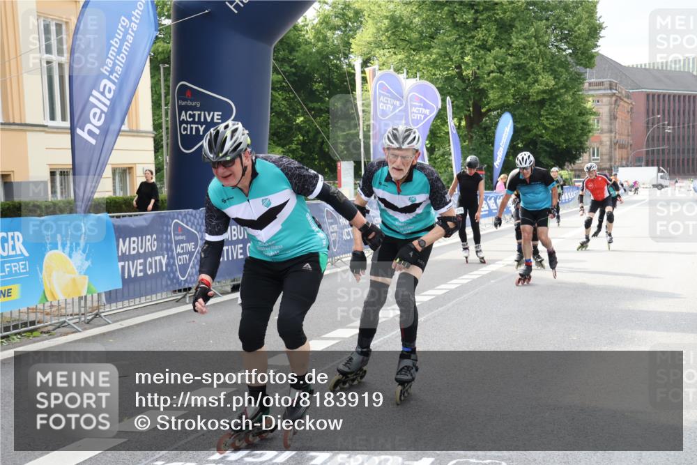 29.06.2025 - hella hamburg halbmarathon Strokosch-Dieckow http://msf.ph/oto/8183919 29.06.2025 09:24:17 Ziel 20003, 20051, 20084, 20109, 20110, 20149, 20216, 20336, 20391 meine-sportfotos.de