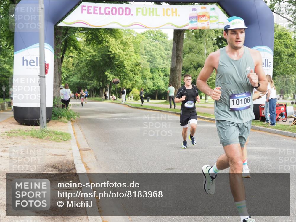 29.06.2025 - hella hamburg halbmarathon MichiJ http://msf.ph/oto/8183968 29.06.2025 10:17:56 Zwischen KM18-KM19 5367, 8731, 10106, 13383, 16377, 18567, 18832 meine-sportfotos.de