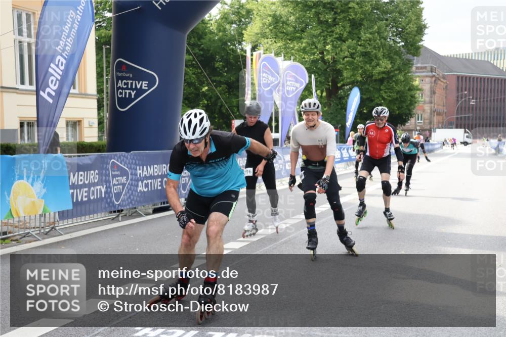 29.06.2025 - hella hamburg halbmarathon Strokosch-Dieckow http://msf.ph/oto/8183987 29.06.2025 09:24:18 Ziel 20003, 20051, 20084, 20109, 20110, 20149, 20216, 20336, 20391 meine-sportfotos.de