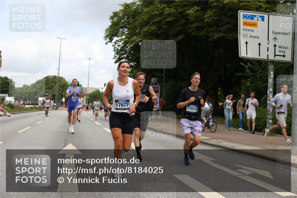 29.06.2025 - hella hamburg halbmarathon Yannick Fuchs http://msf.ph/oto/8184025 29.06.2025 10:29:02 20KM 1080, 2228, 2879, 3005, 5550, 6305, 7534, 7884, 7901, 9376, 9519, 11019, 11202, 11230, 13771, 14448, 14549, 15500, 15902, 16148, 16243, 16417, 17751, 17877, 18026, 18837, 18906 meine-sportfotos.de