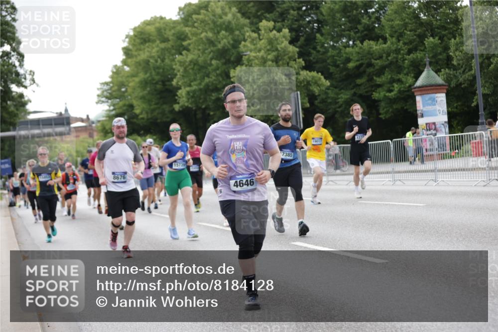 29.06.2025 - hella hamburg halbmarathon Jannik Wohlers http://msf.ph/oto/8184128 29.06.2025 10:23:21 Lombardsbrücke 1304, 1545, 2125, 2489, 4122, 4391, 4646, 4990, 5055, 5160, 5358, 5406, 6747, 8031, 8149, 8181, 8676, 9603, 9715, 10649, 11044, 11300, 11454, 11793, 13149, 14521, 15739, 15853, 16251, 16331, 17199, 17385, 17513, 18091, 18314, 18745, 18865, 18998, 19017 meine-sportfotos.de