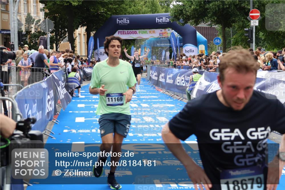 29.06.2025 - hella hamburg halbmarathon Zöllner http://msf.ph/oto/8184181 29.06.2025 10:33:09 Ziel 1910, 6473, 11169, 14276, 17802 meine-sportfotos.de
