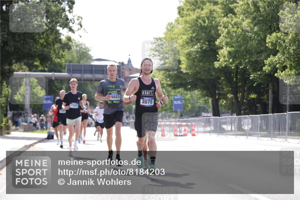 29.06.2025 - hella hamburg halbmarathon Jannik Wohlers http://msf.ph/oto/8184203 29.06.2025 09:43:09 Lombardsbrücke 1271, 2075, 2180, 6090, 7380, 8318, 15023, 17893 meine-sportfotos.de