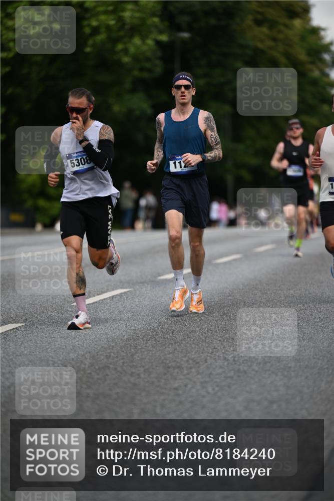 29.06.2025 - hella hamburg halbmarathon Dr. Thomas Lammeyer http://msf.ph/oto/8184240 29.06.2025 09:47:22 Kennedybrücke 1122, 1953, 3189, 3379, 5308, 5344, 7231, 7793, 8975, 9047, 9079, 10106, 10173, 11150 meine-sportfotos.de