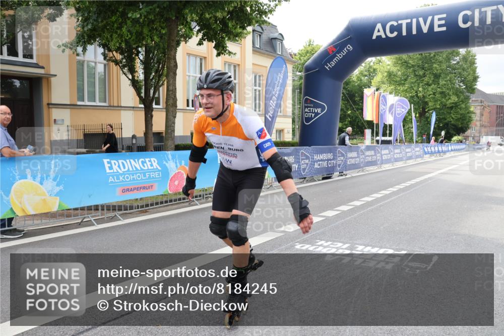 29.06.2025 - hella hamburg halbmarathon Strokosch-Dieckow http://msf.ph/oto/8184245 29.06.2025 09:24:26 Ziel 20003 meine-sportfotos.de