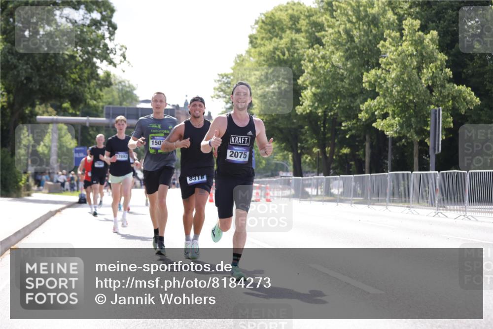 29.06.2025 - hella hamburg halbmarathon Jannik Wohlers http://msf.ph/oto/8184273 29.06.2025 09:43:10 Lombardsbrücke 2075, 2180, 6090, 7380, 8318, 13941, 15023, 17893 meine-sportfotos.de